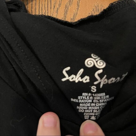 Sleeveless workout hoodie - S - Picture 3 of 3